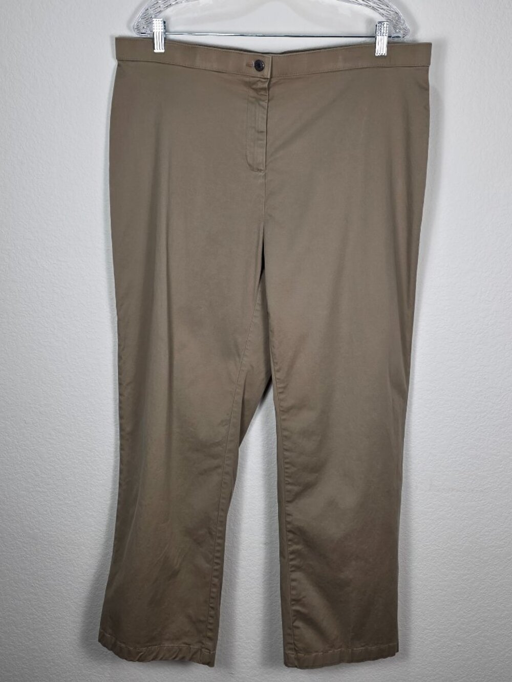 Westbound Woman Khaki Straight Leg Chino Pants Size 18W Regular